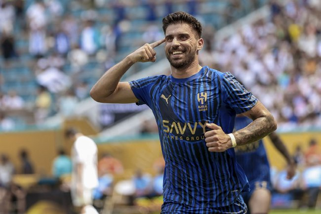 利雅得眉月1-1战平皇马